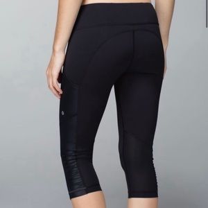 LULULEMON Cut the Crop Black Pocket  LEGGINGS 4